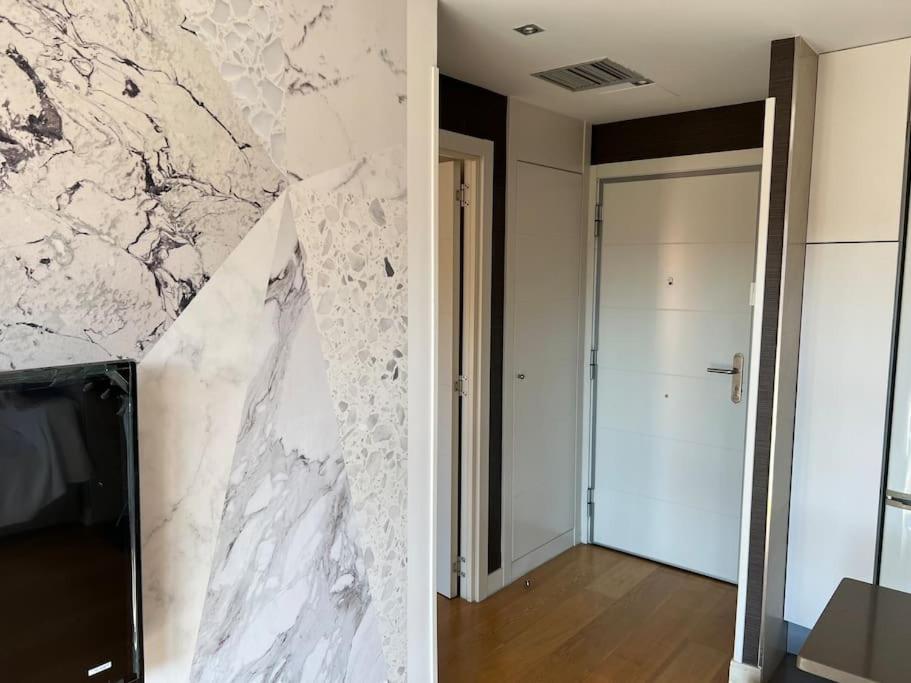 Appartamento Relajate Despues De Patear Madrid Esterno foto